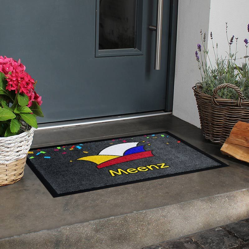 Waschbare Fastnachts-Fußmatte mit Mainzer Narrenkappe, gelbe Schrift (für die Meenzer Fassenacht). Mit Rand.