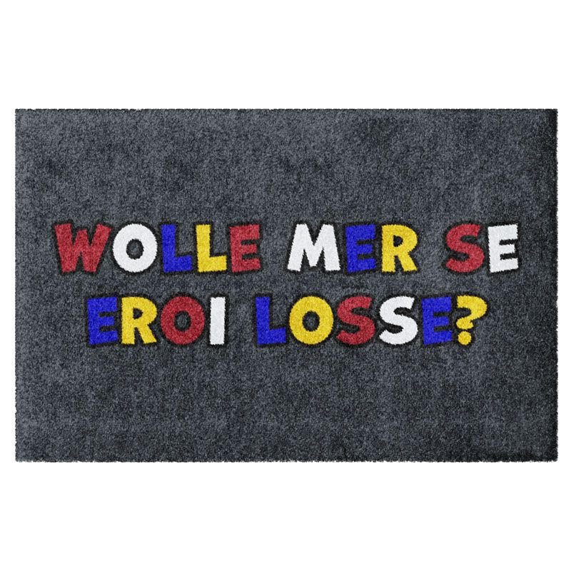 Waschbare Fastnachts-Fußmatte mit Meenzer "WOLLE MER SE EROI LOSSE?" in bunter Schrift auf Dunkelgrau. Produktbild.