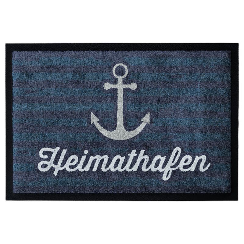 Waschbare Fußmatte "Heimathafen" mit maritimen blauen Streifen von Glücksmatte. Türmatte mit 2cm Gummirand. Umweltfreundlich in Deutschland hergestellt.
