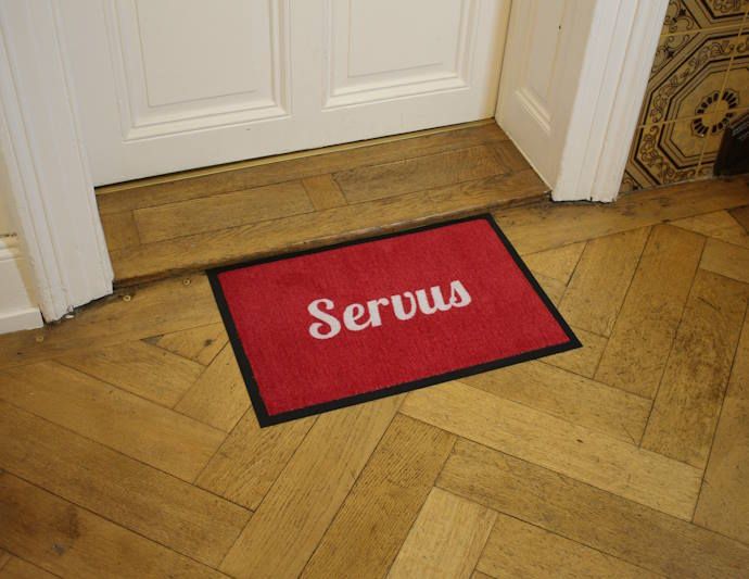Servus Fußmatte in Rot