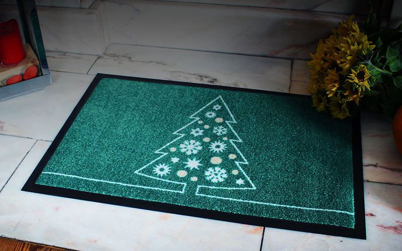 Waschbare Fußmatte in Grün mit Tannenbaum für die Weihnachtszeit