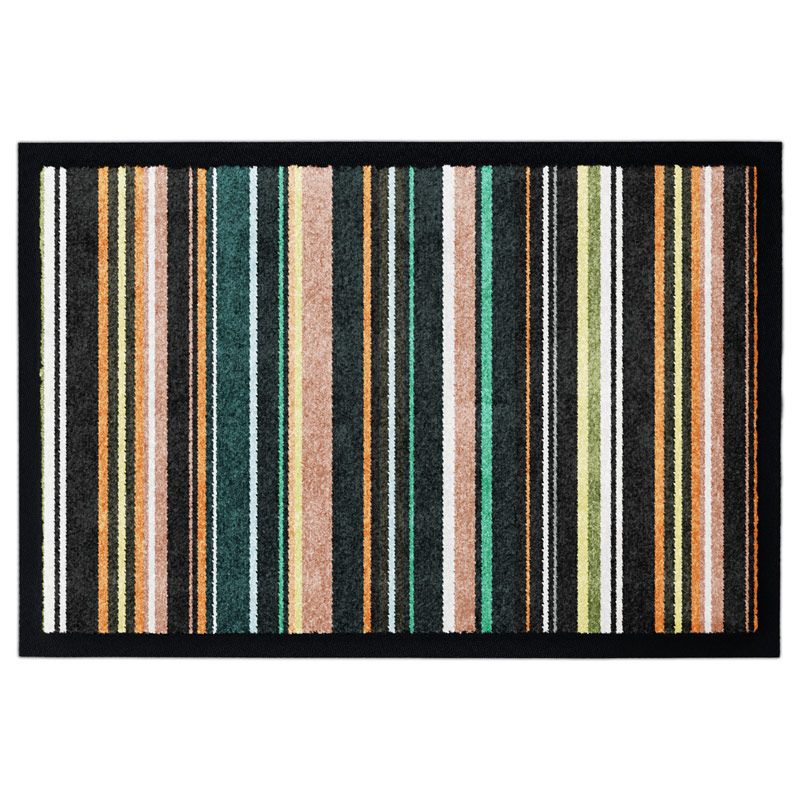 Waschbare Design-Fußmatte mit Muster mit bunten Streifen im Retro-Look. Mit Gummirand.