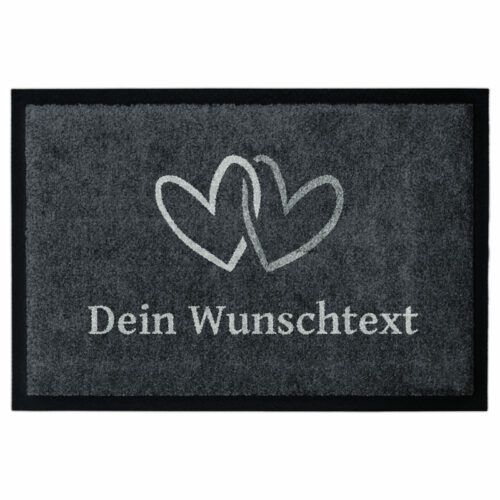 Fußmatte „Zwei Herzen“ in Grau mit Wunschtext. Waschbar und rutschfest. Mit Gummirand.