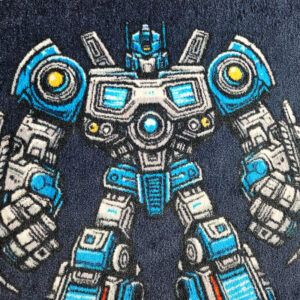 Waschbare, rutschhemmende Spielmatte für Kinder mit Roboter-Motiv und eigenem Wunschtext zum selber Gestalten. Produktfoto Nahaufnahme.